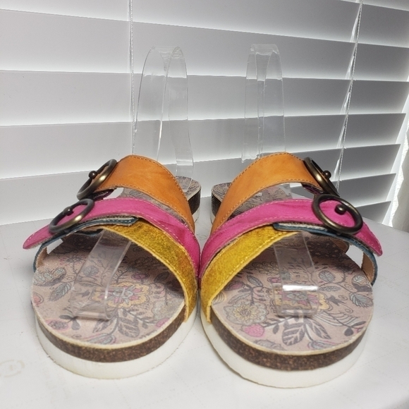 Think! Shik 3 Band Multi-color Open Toe Sandals - Picture 7 of 11